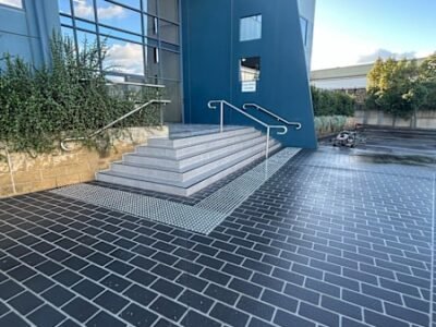 Pressure wash cleaning