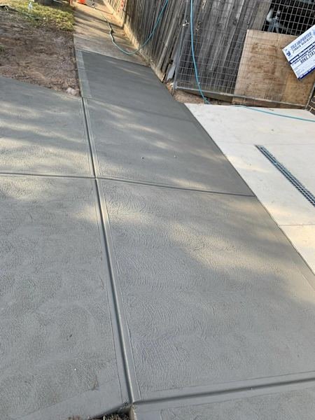 concreting slabs,retaining walls,driveways.