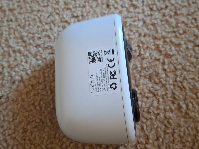 📢 FOR SALE: Solar CCTV Camera – No Wires, No Worries! 🔒☀️