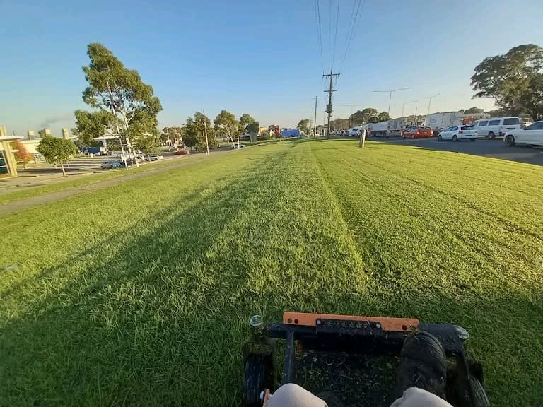 Gardening, Lawn Mowing, Slashing, Acreage, Hedge Trimming