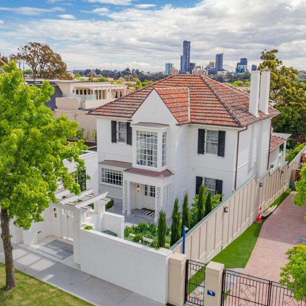 Photographer (plus Drone photography and videography)