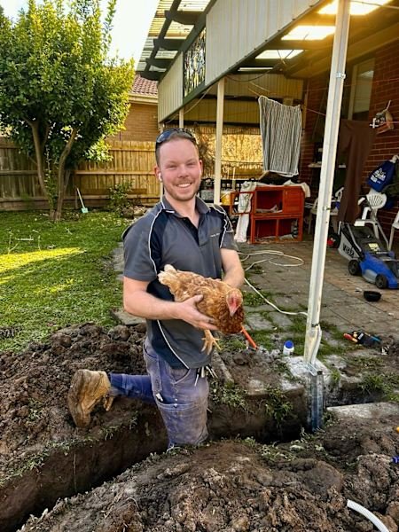 Qualified Electrician – Reliable, Insured & Local! ⚡️