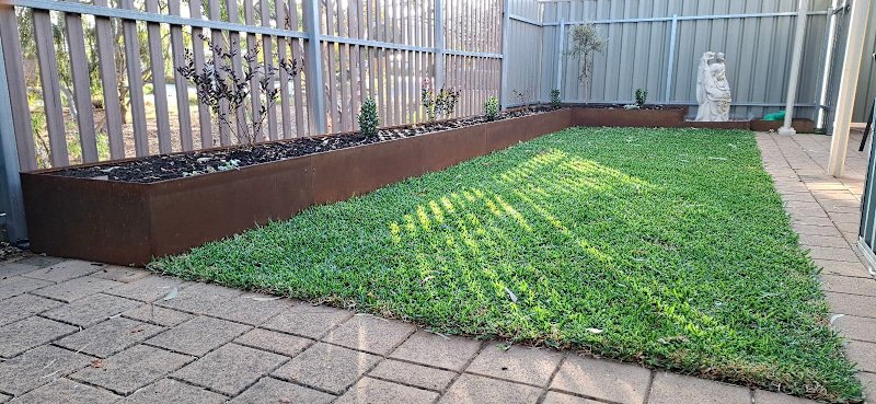 Landscaping & Garden Maintenance