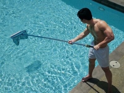 Pool Cleaning !