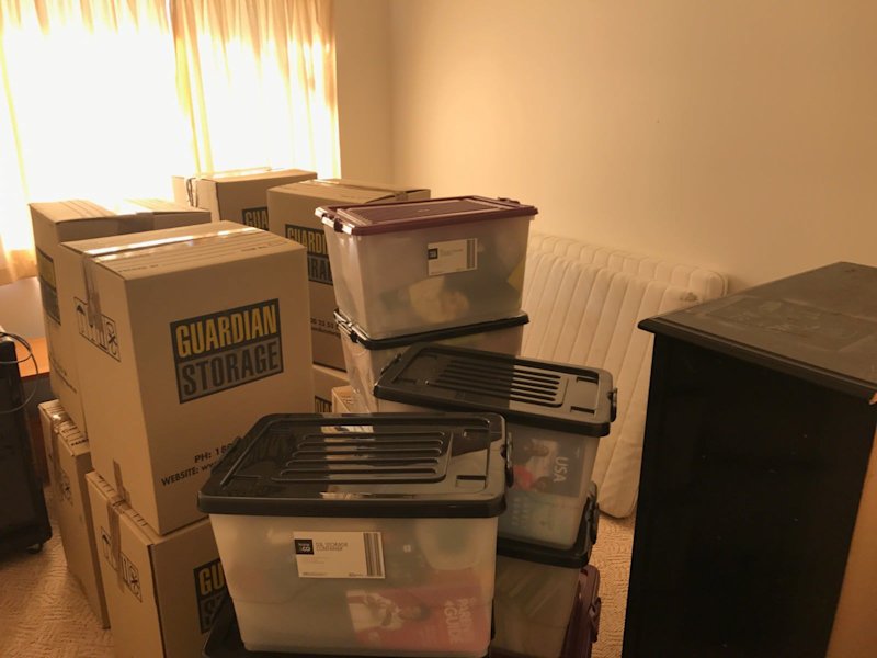 House Moving with Men