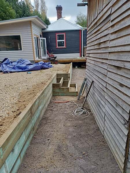 Making It Home - Handyman Service.