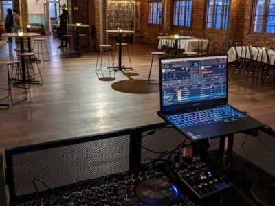 DJ HIRE PERTH: Wedding DJ - Party DJ - Any Event