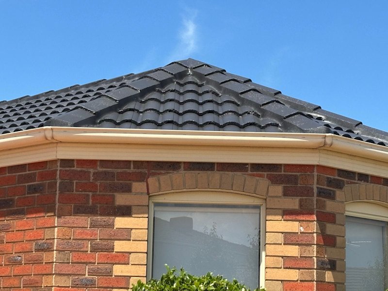 Pressure cleaning and roof restorations