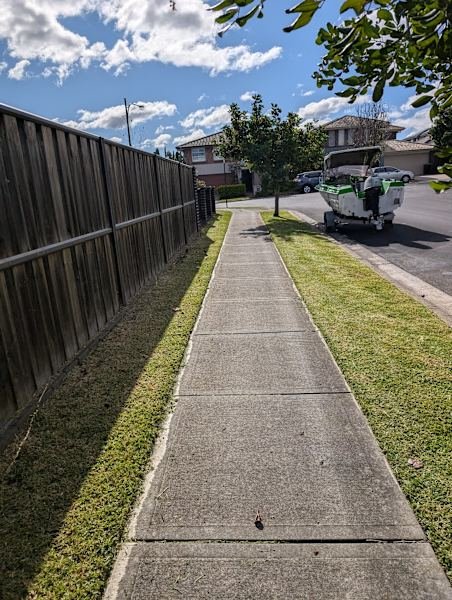 Affordable Lawn mowing service - Free quotes