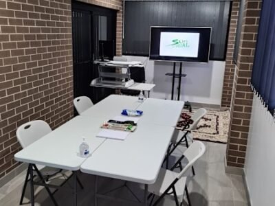 Years 1 to 12 Maths Tutoring - Experienced Brother-and-Sister Team