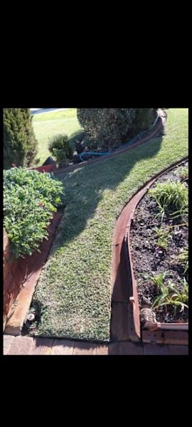 GARDENING WEEDING LAWN MOWING CHAINSAW WORK