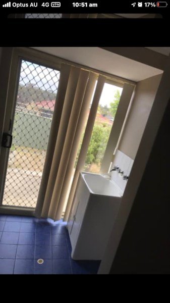 BEST PRICE GLASS REPAIRS / GLAZIER ALL AREAS