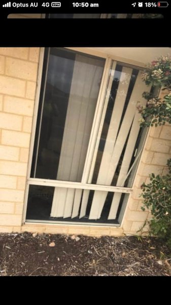 BEST PRICE GLASS REPAIRS / GLAZIER ALL AREAS