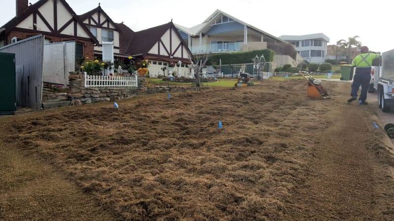 Nulawn Lawnmowing & Vertimowing