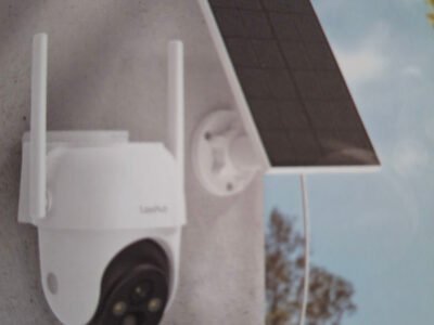 📢 FOR SALE: Solar CCTV Camera – No Wires, No Worries! 🔒☀️