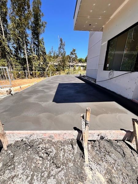 Excavation & Earthmoving