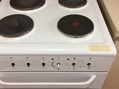 End of lease/vacate cleaning/steam carpet cleaning