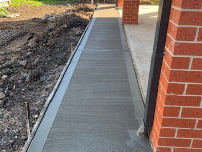concreting slabs,retaining walls,driveways.