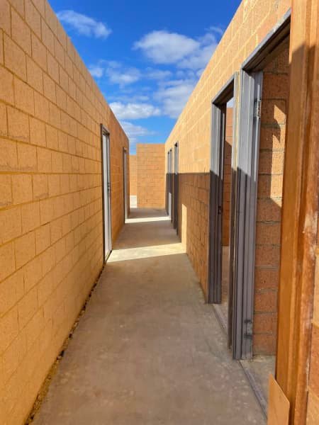 *** BRICKLAYING SERVICES ***