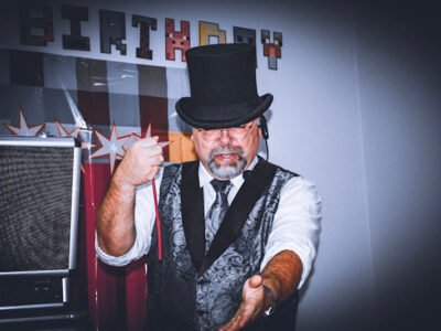 magician party children entretainer