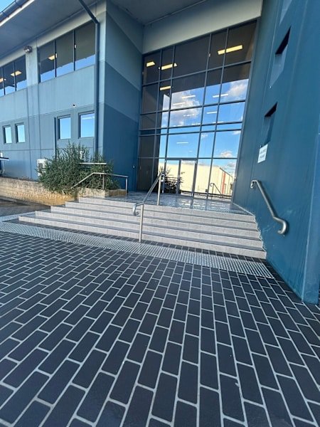 Pressure wash cleaning