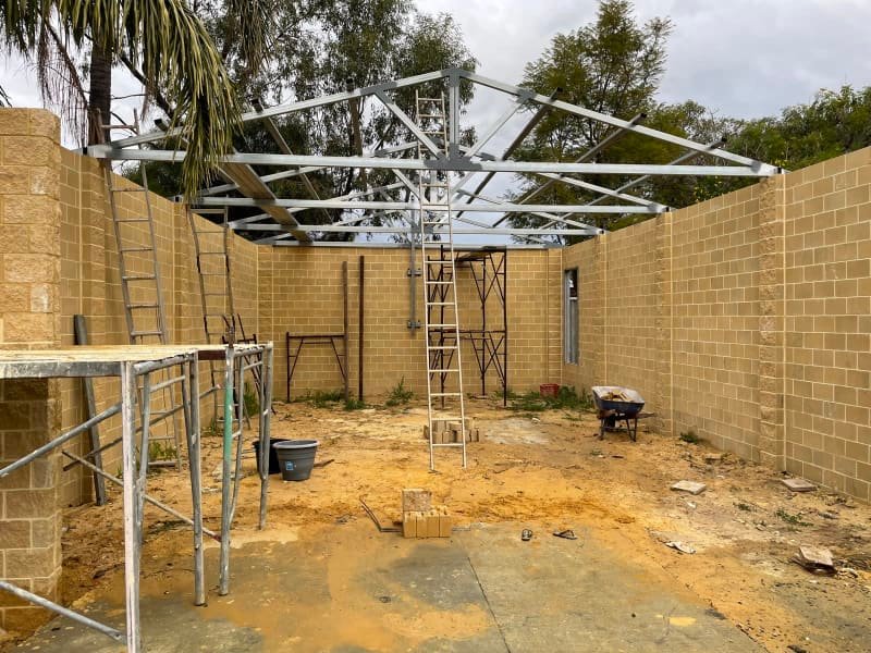 *** BRICKLAYING SERVICES ***