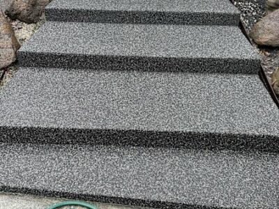 concreting slabs,retaining walls,driveways.